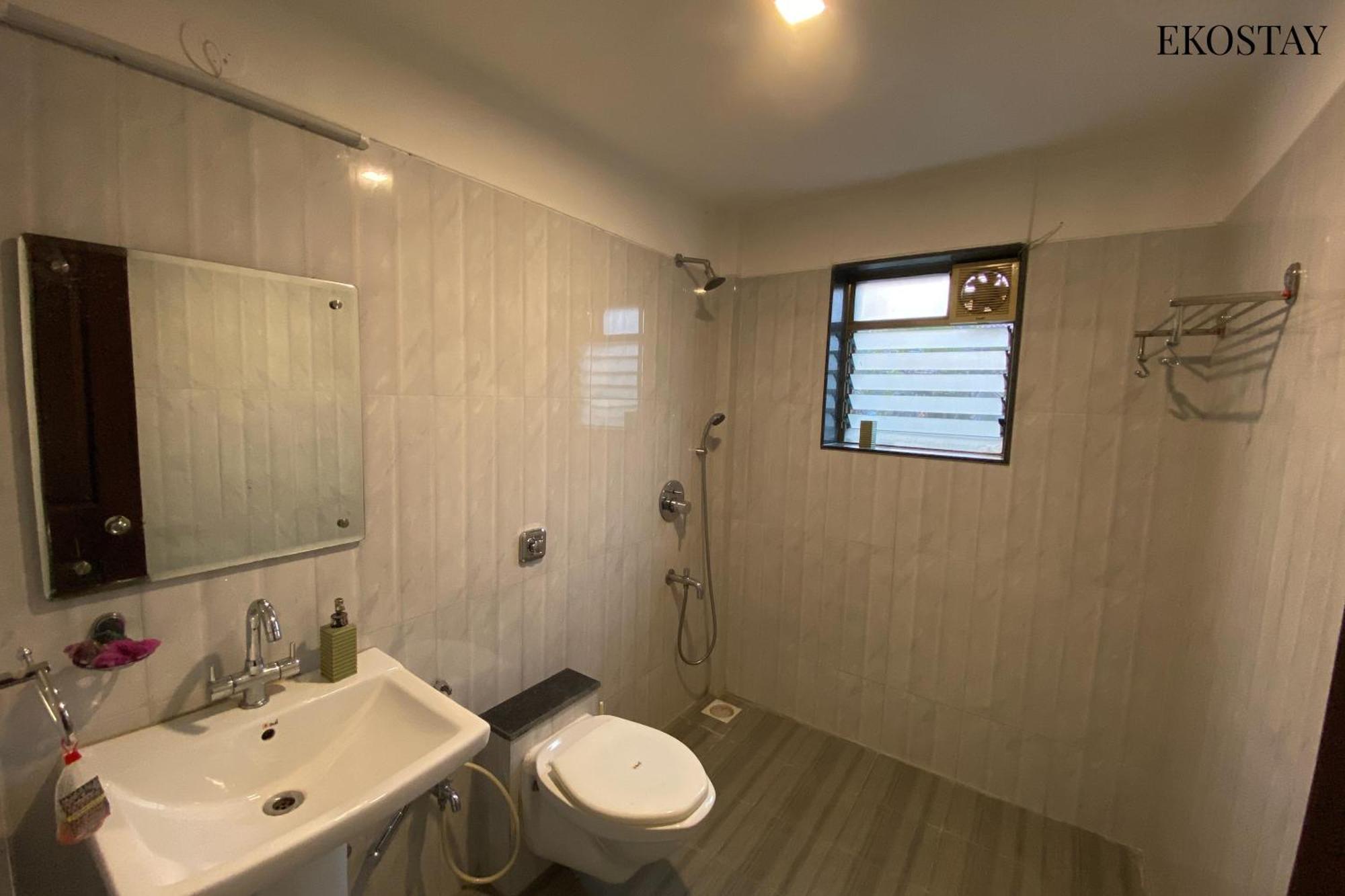 לונבלה Eko Stay- Paramount Villa מראה חיצוני תמונה